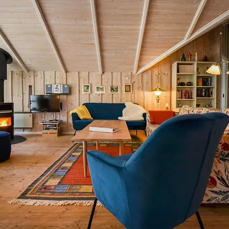 Dom wakacyjny Gorgeous In Glesborg With Kitchen *